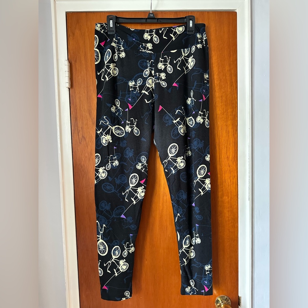 LuLaRoe Black and Blue with yellow bicycles patterned leggings